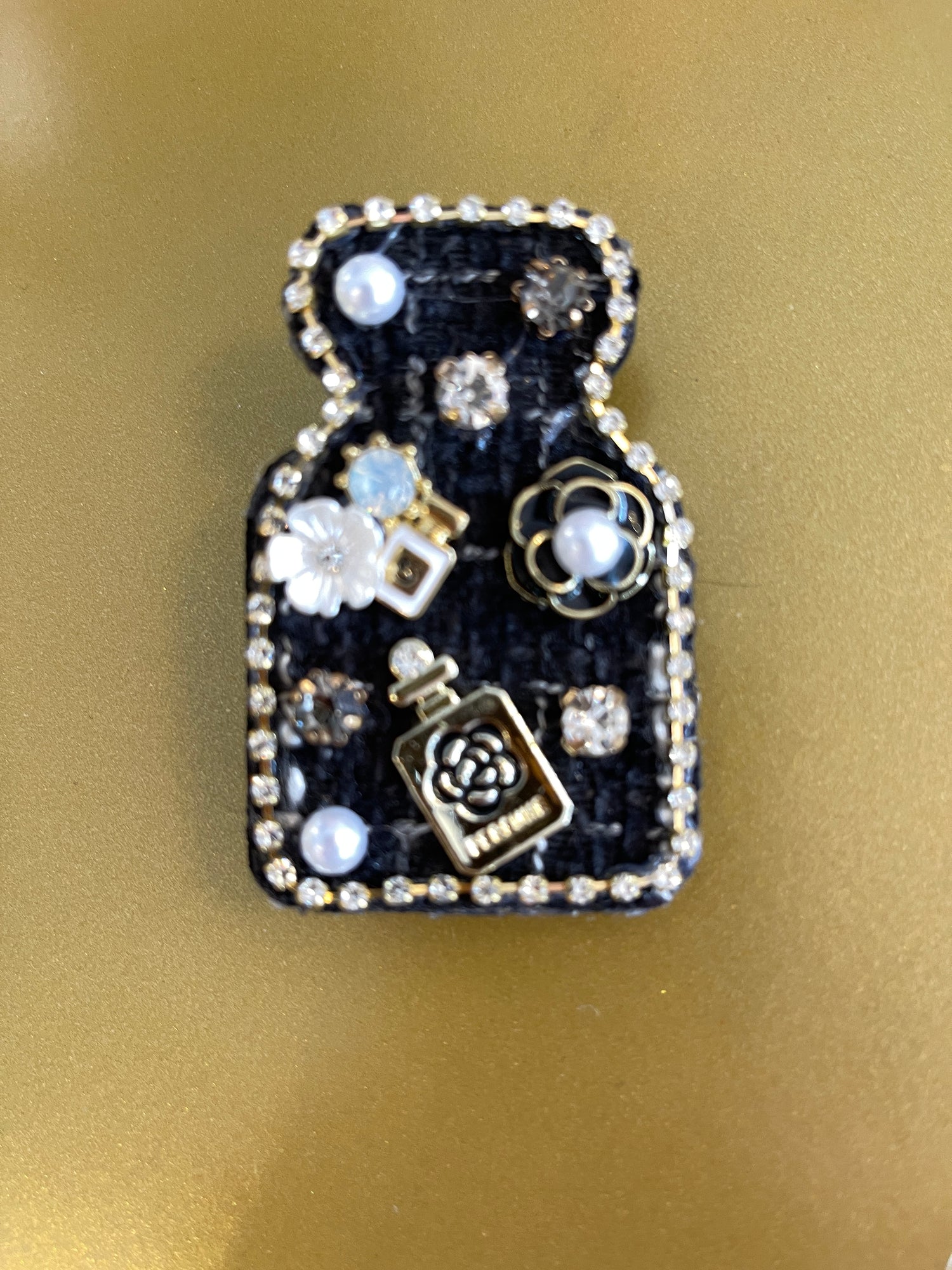 Pearl and Bow Pin SW Trading