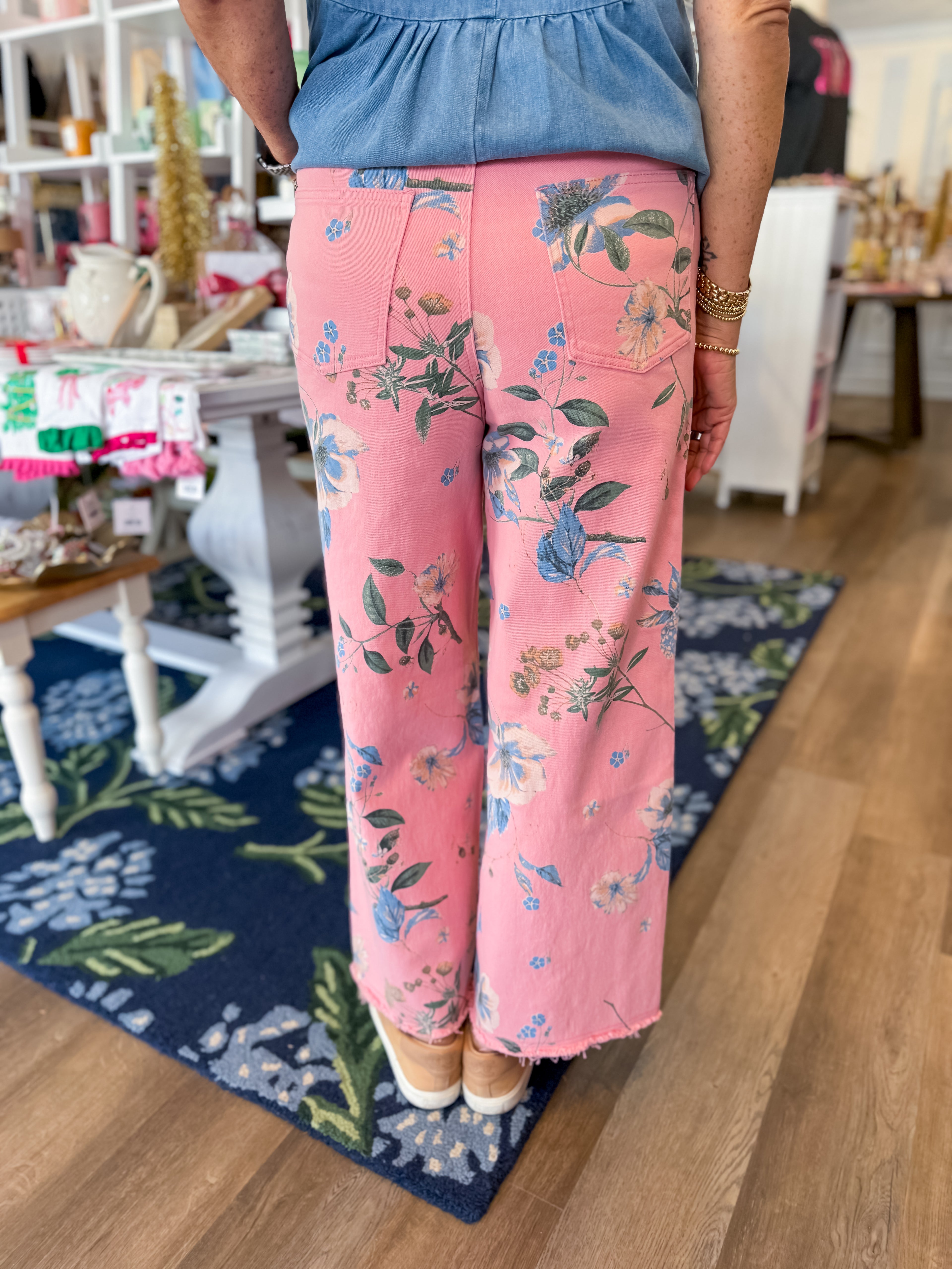 Dusty Ridge Floral Pant - Pink Threads of Grace