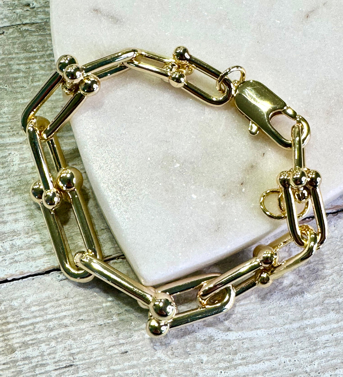 Gold plated Paperclip-inspired links bracelet
