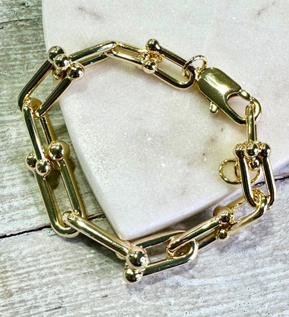 PaperClip Poise Bracelet – Gold Edition