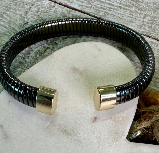 The Power Link Cuff