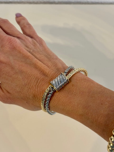 Ridge &amp; Shine Magnetic Bracelet
