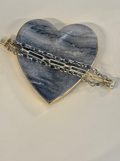 Twist &amp; Link Magnetic Bracelet