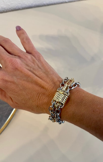 Twist &amp; Link Magnetic Bracelet