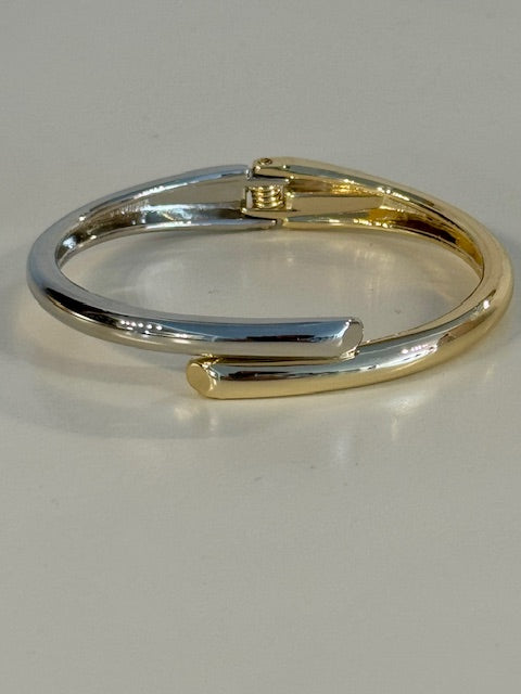 Two-Tone Sleek Nail Cuff