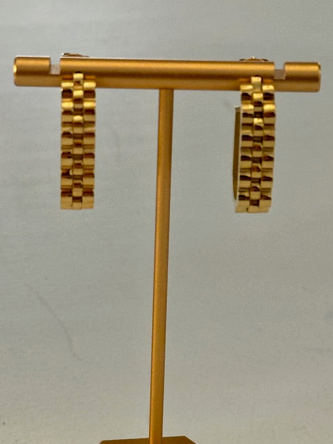 Two-Tone Link Hoops Threads of Grace