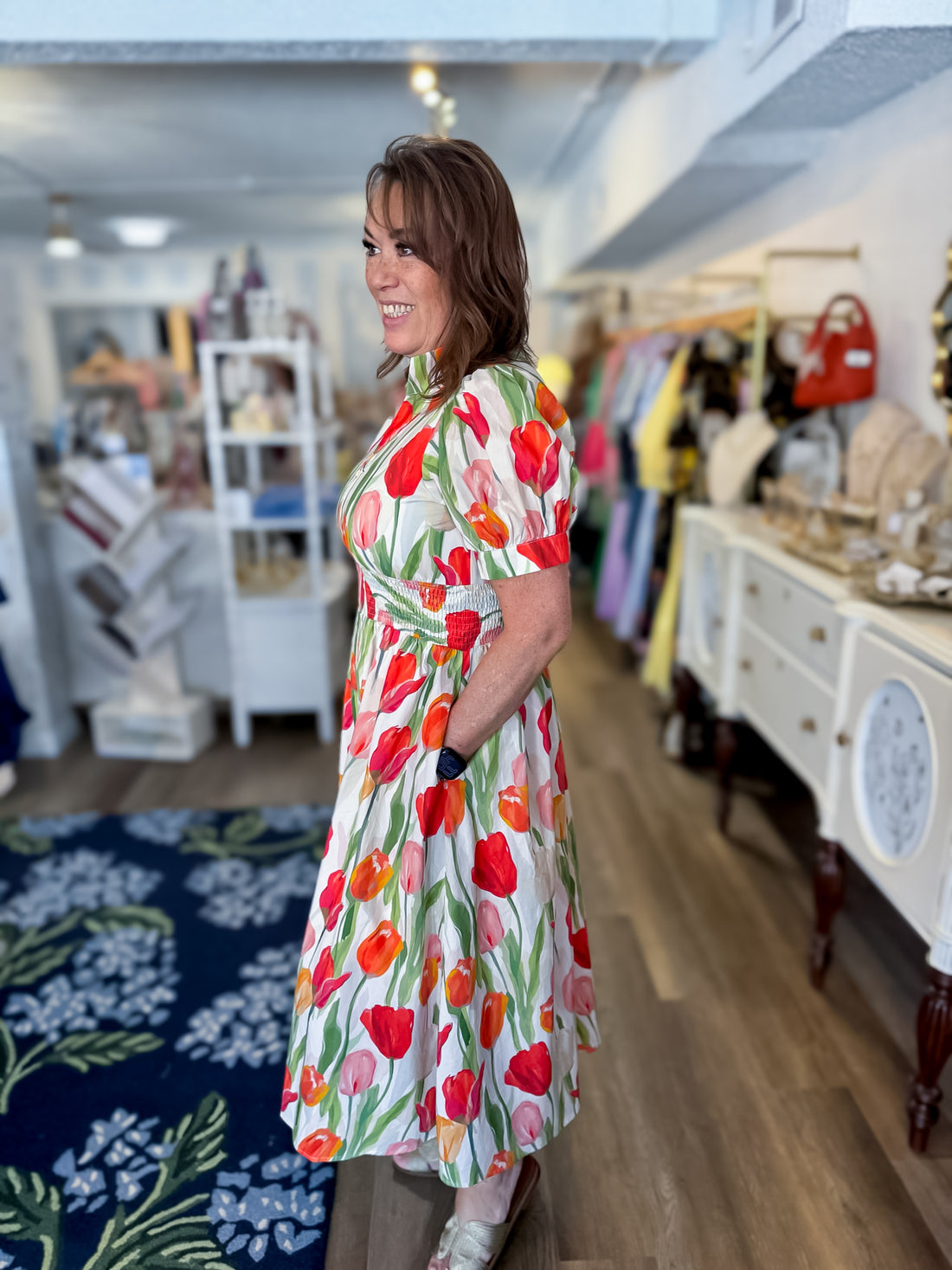 Tulip Walk Dress entro