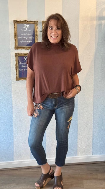 Mocha Muse Knit Top Entro