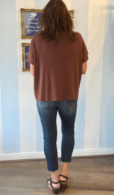 Mocha Muse Knit Top Entro