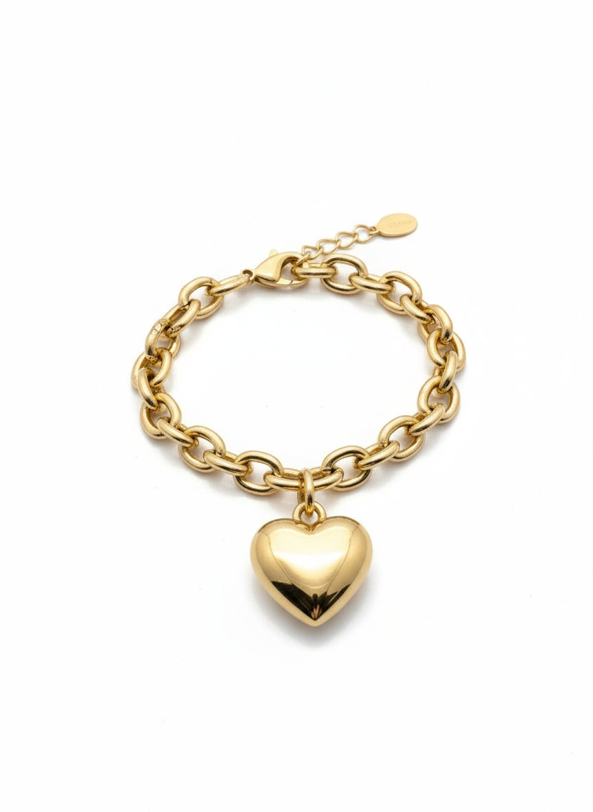 gold heart bracelet