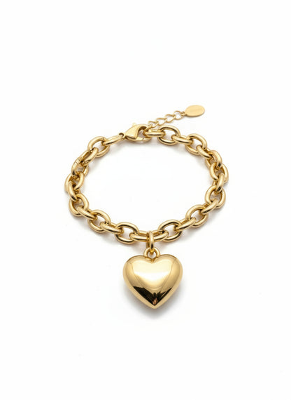 gold heart bracelet