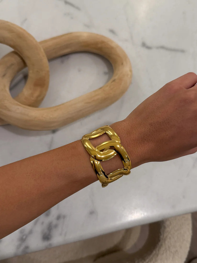 Linked Up Chunky Bracelet