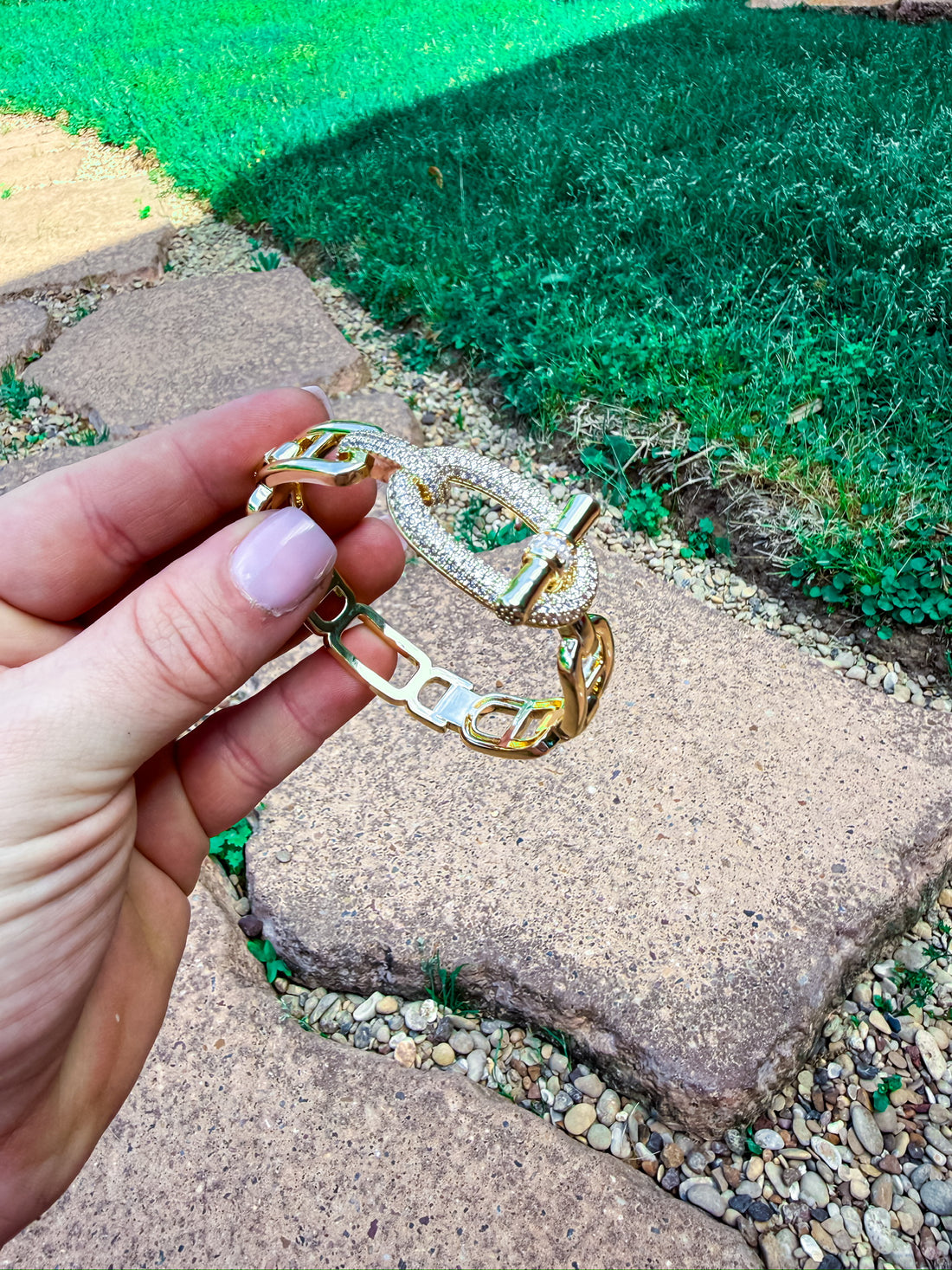 Pave Link Toggle Silver and Accessories