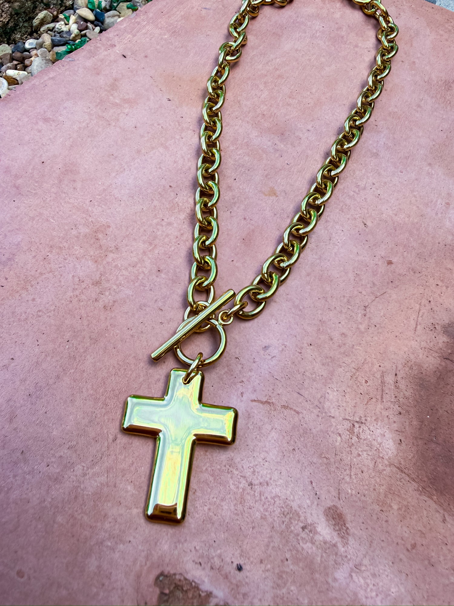 Bold Cross Toggle Silver and Accessories