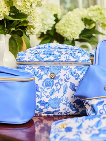 Blue Garden Beauty Case Mary Square