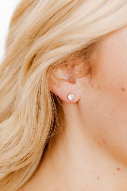 Juliet Clear Stud Earrings
