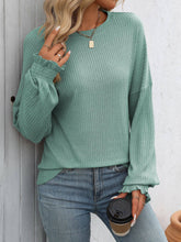 Long sleeve green top