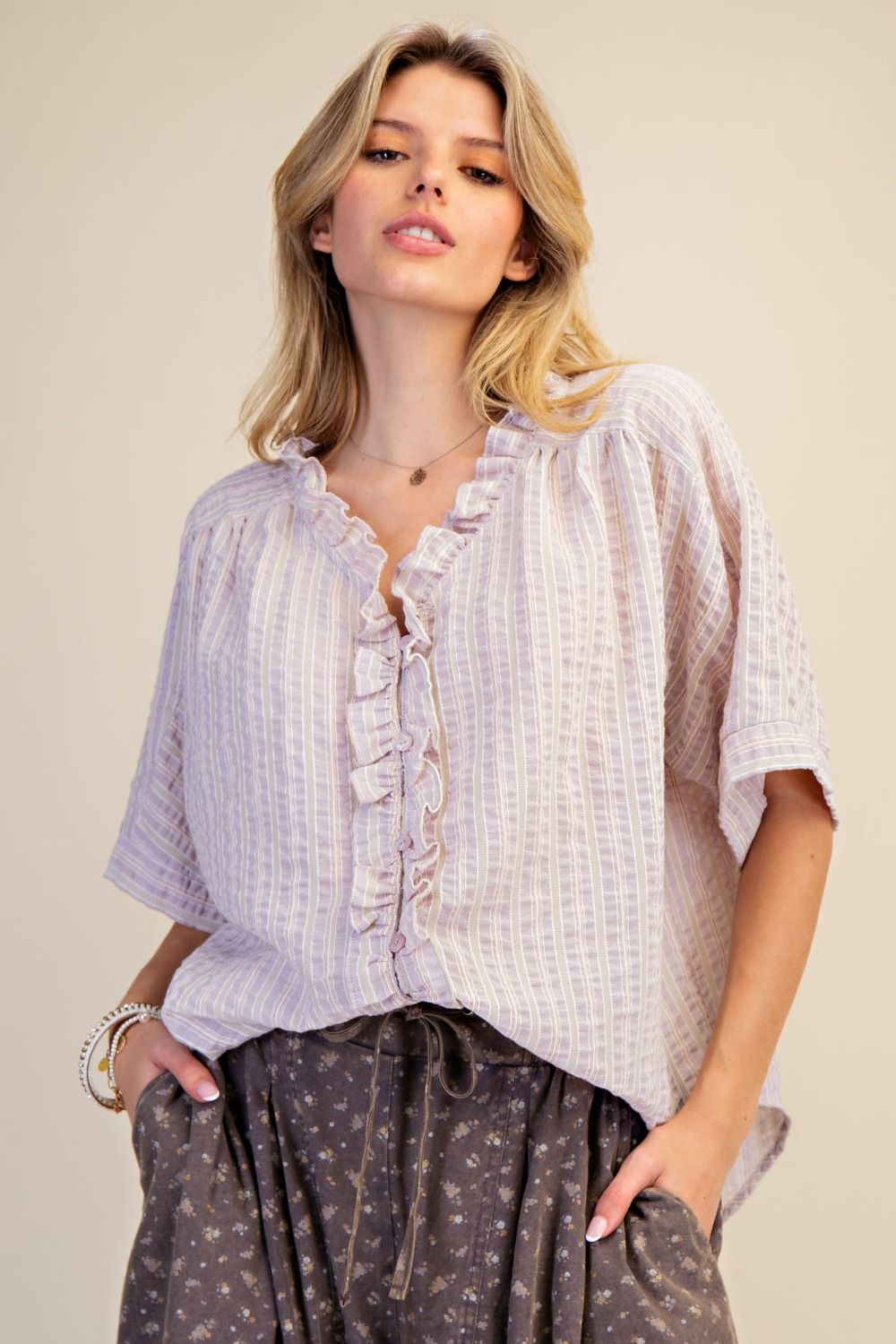 Lilac Daydream Ruffle Top Easel