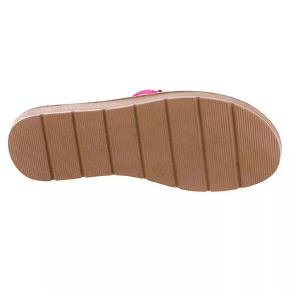 Cool Off Flip-Flop Sandals